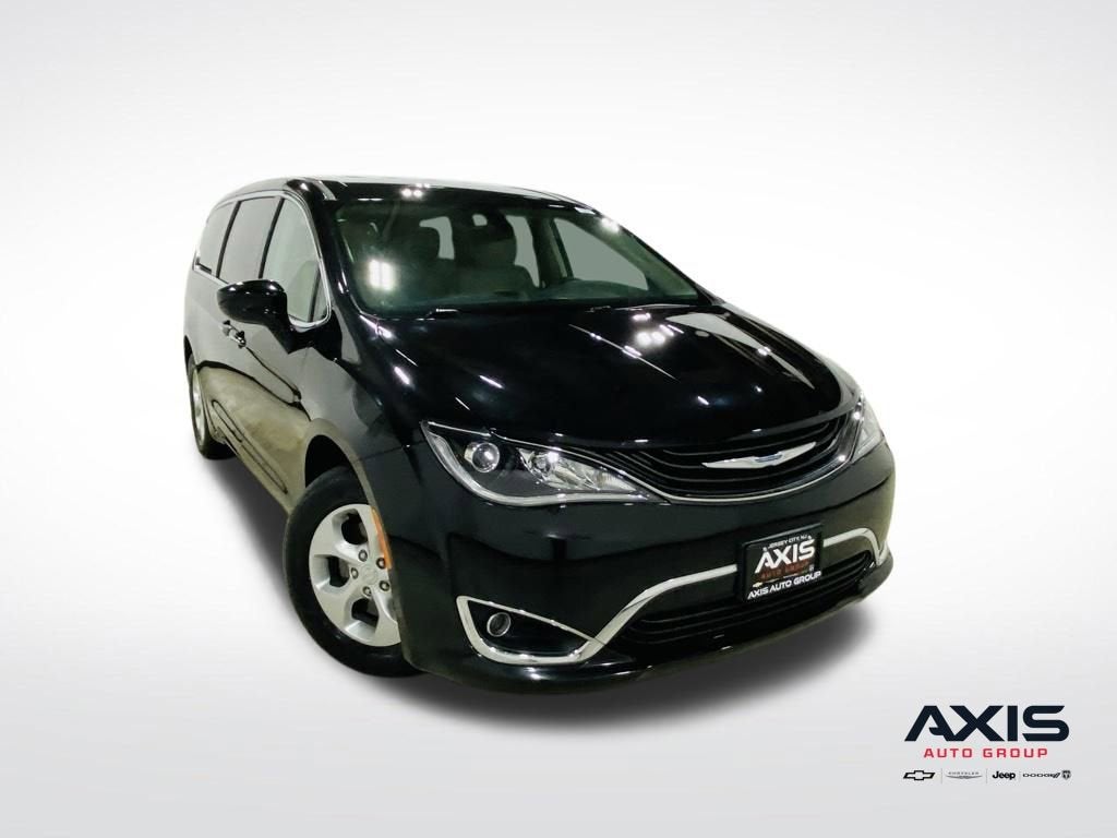 chrysler pacifica hybrid 2018 2C4RC1H71JR355224 image chrysler pacifica hybrid 2018 2C4RC1H71JR355224 image